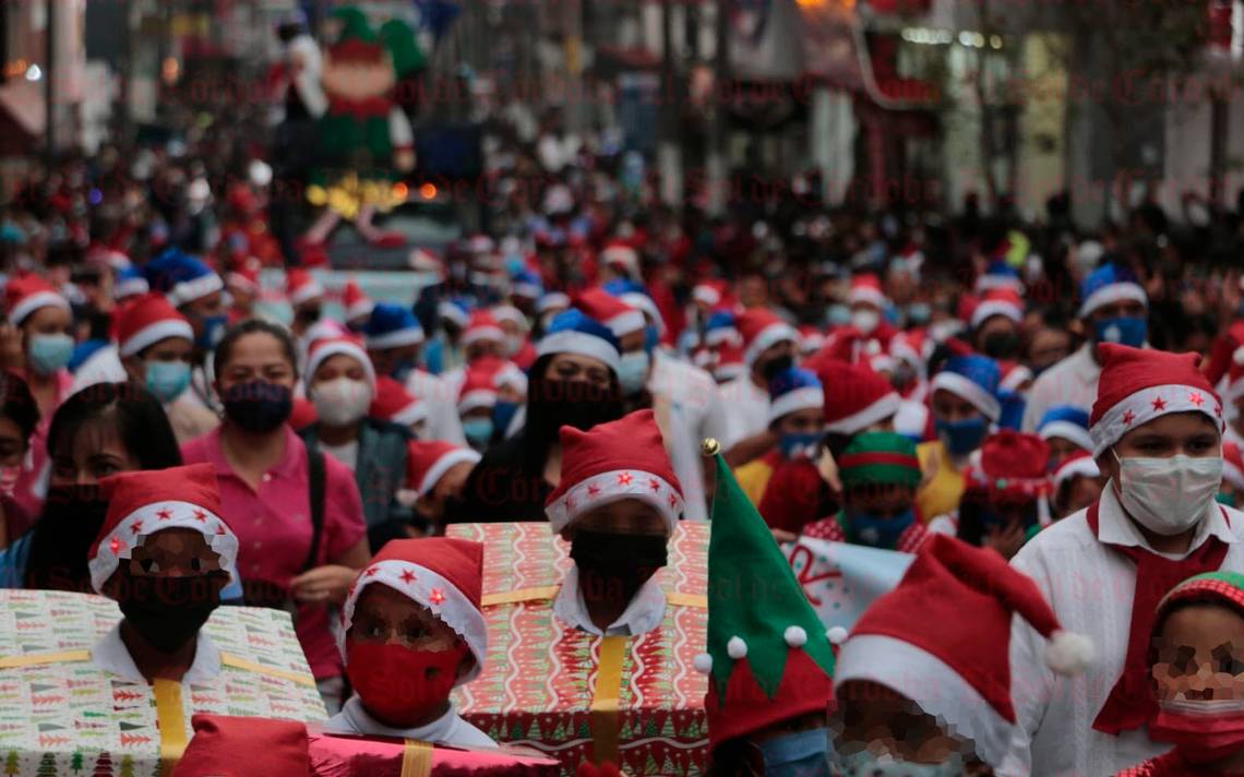 Video Gran Caravana Navide a en la ciudad de C rdoba fiestas